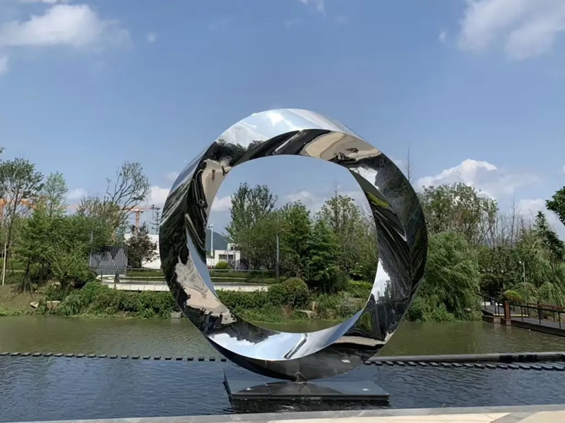 湖南房地產(chǎn)不銹鋼雕塑